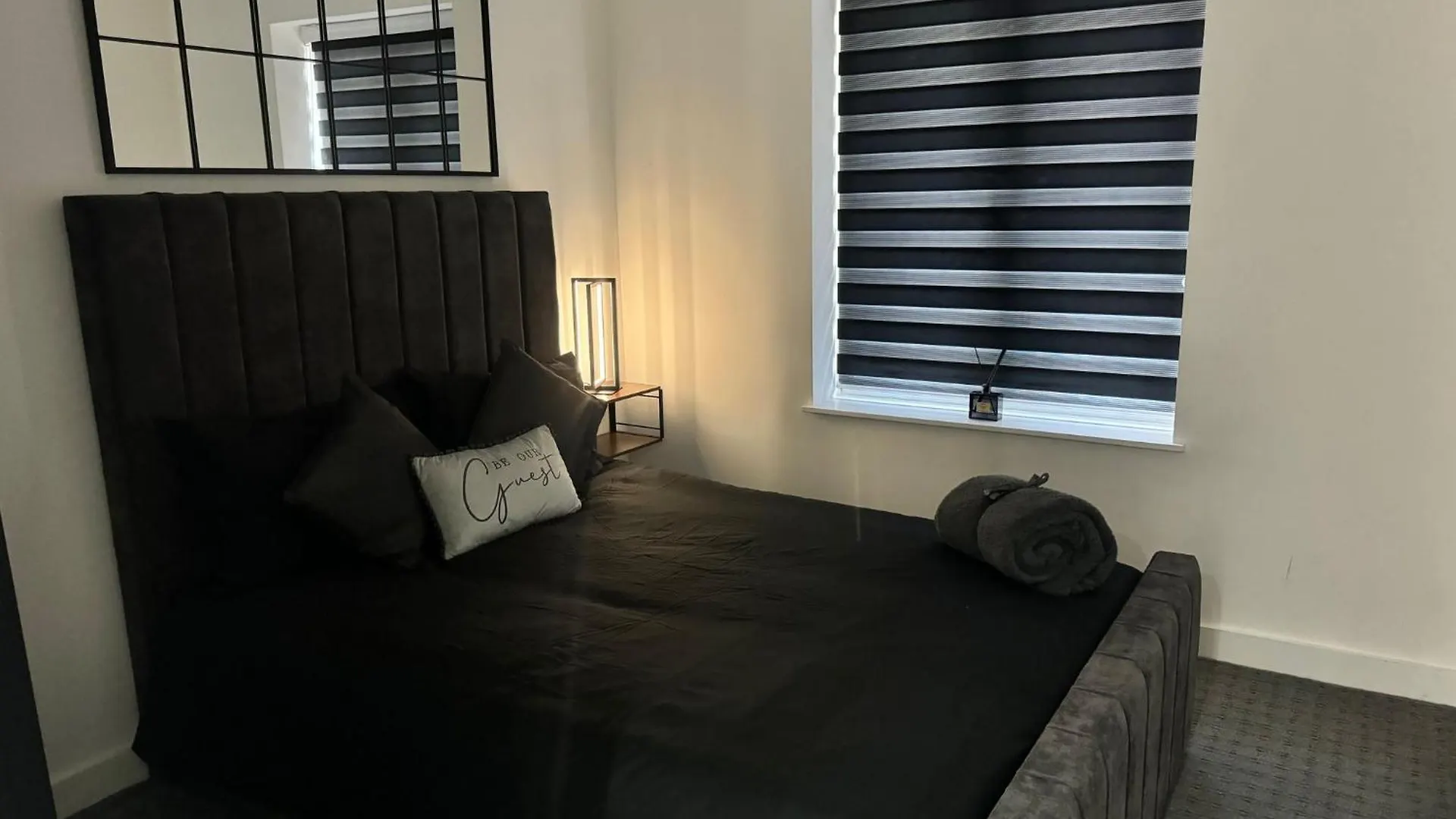 Apartmán Luxury Flat In Uxbridge Velká Británie